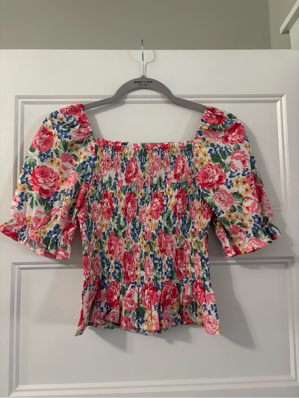 SHEIN Pink Multicolor Floral Smocked Puff-Sleeve Top